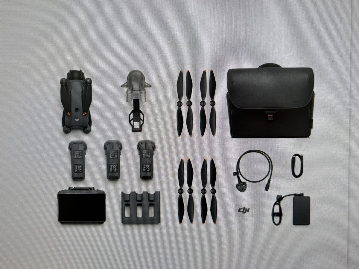 DJI RC Kits de montage: DJI Mavic 4 Pro Creator Combo – Neuf (Voir description) à Altishofen par Drummerluke 1