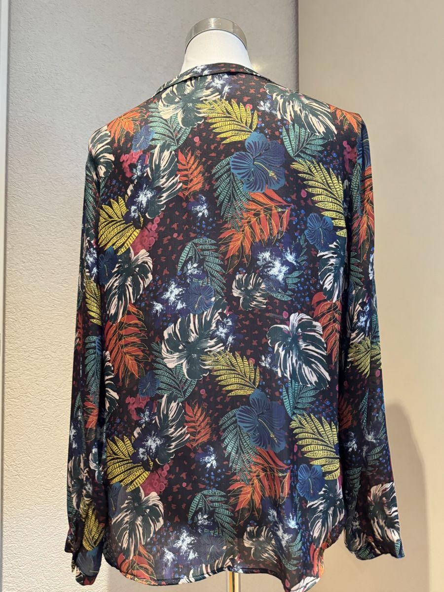 Chemisiers: Women’s blouse size 36 – D'occasion à Münchenstein par ArleneLM 2