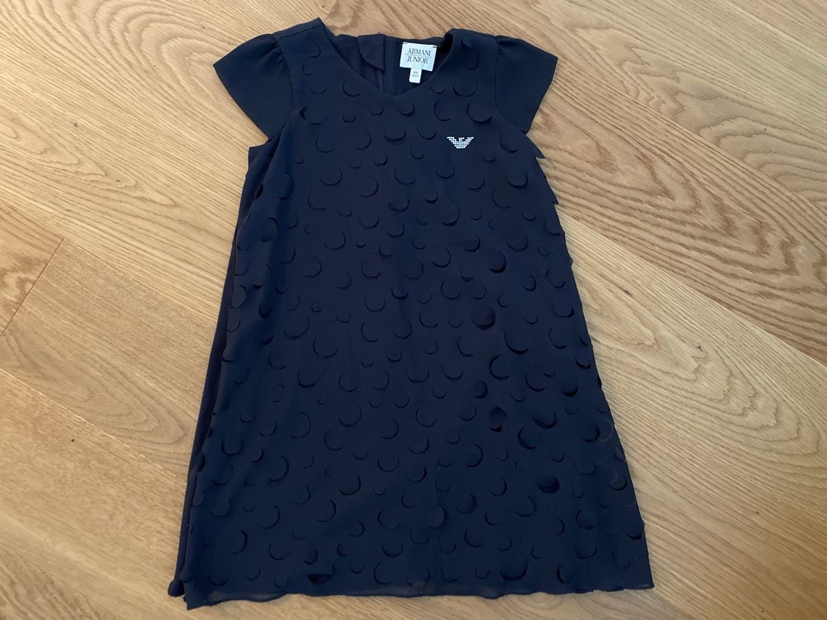 Armani Vestiti & Gonne: Armani Mädchen Festliche Kleider Gr.104/4A – Usato da Genthod venduto da Tidus04
