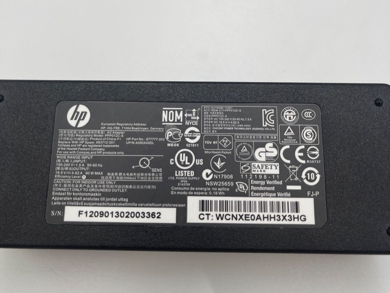 Hewlett Packard Caricabatterie: HP Laptop Netzteil 90W – Usato da Schlieren venduto da 2nd-Life 1