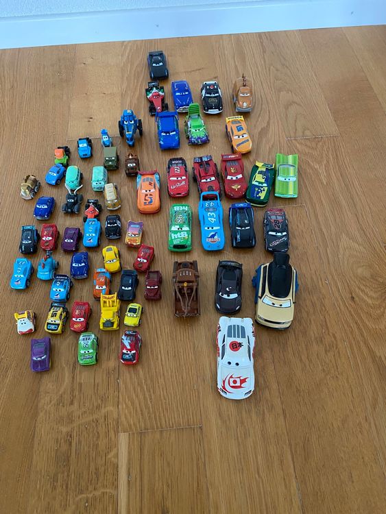 Pixar Disney Mattel Cars Lightning McQueen collection (Gebraucht) in ...