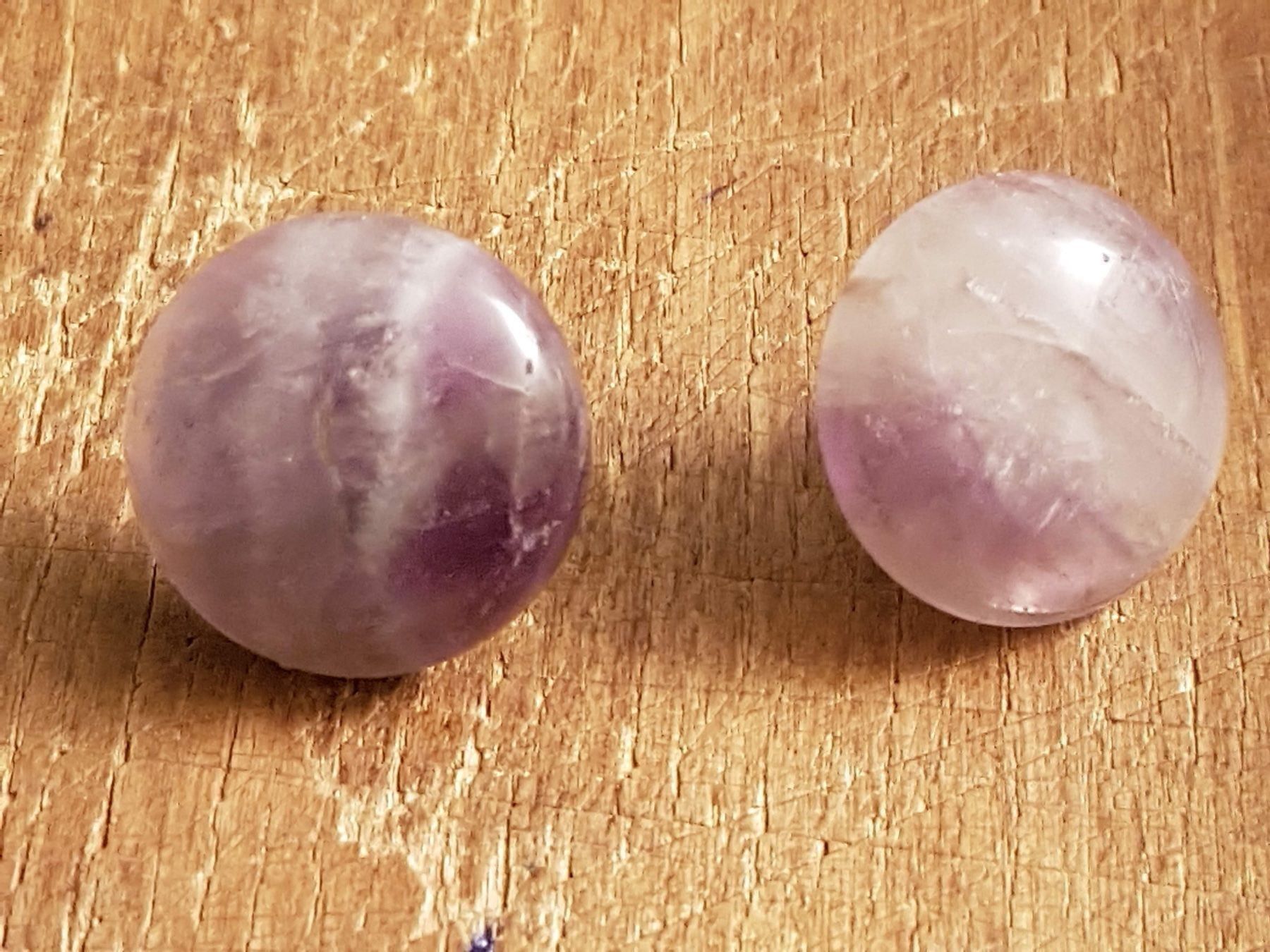 Orecchini pendenti & Orecchini a lobo: Amethyst(?) Ohrringe violett weiss rund – Usato da Ettingen venduto da Maranathatalitha 3