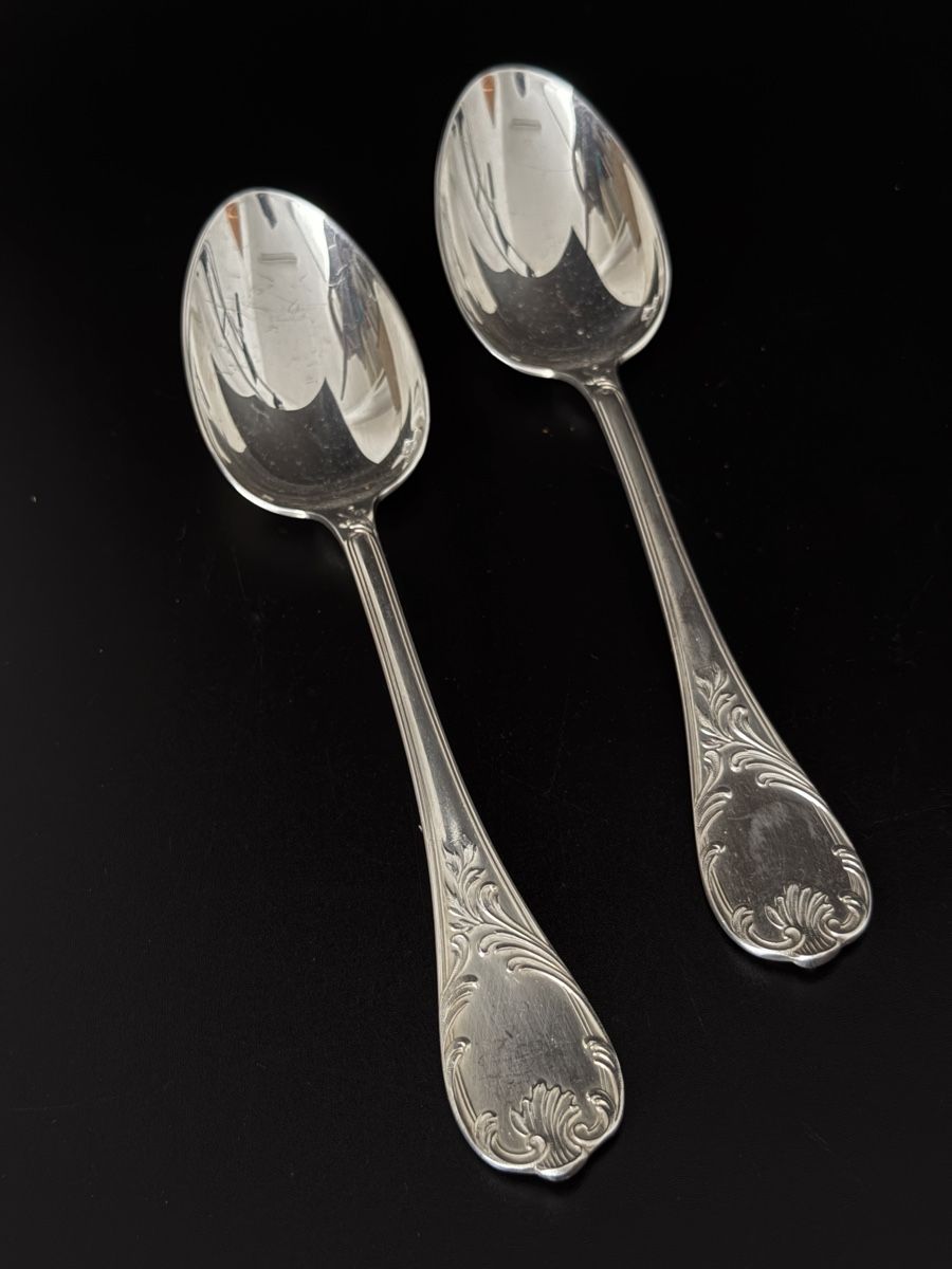 Christofle Couverts: Zwei Christofle Suppenlöffel Marly Muster – D'occasion à Luzern par downtonabbey