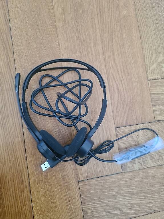 Casques audio: Logitech USB Kopfhörer – Neuf avec emballage d'origine à Bern par spm_v7np 1