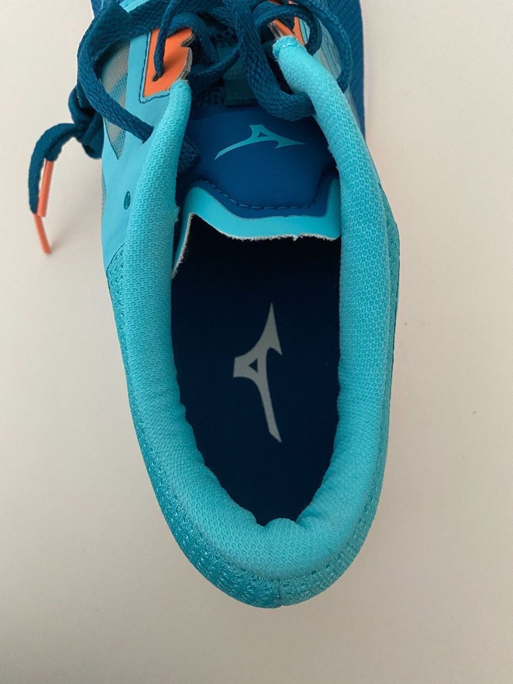 Mizuno Damenschuhe: MIZUNO WAVE SONIC 2 Laufschuh Damen, 41 – Neu und originalverpackt aus Luzern von falena01 7