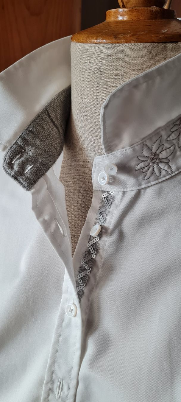 Camicette: Bluse von Wallmann Grösse 48/50 – Usato da Winterthur venduto da Guettinger01