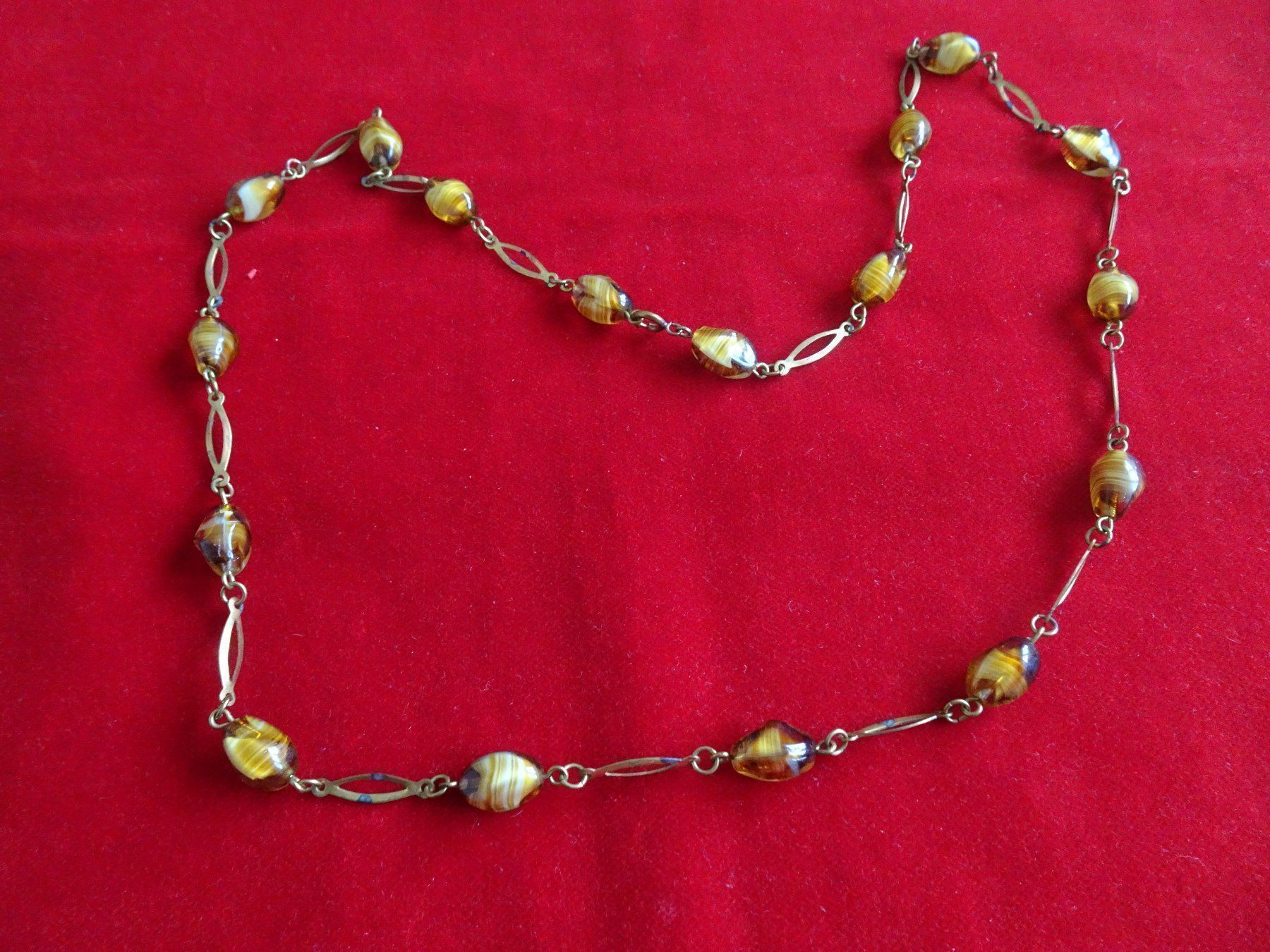 Catenine: Alte Steinkette – Usato da St.Gallen venduto da Diva021 4