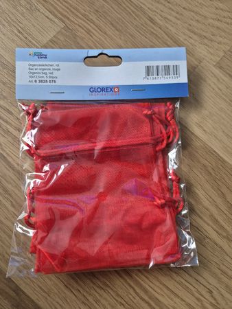 Rote Organza Säckli, neu & originalverpackt, 5 Stück