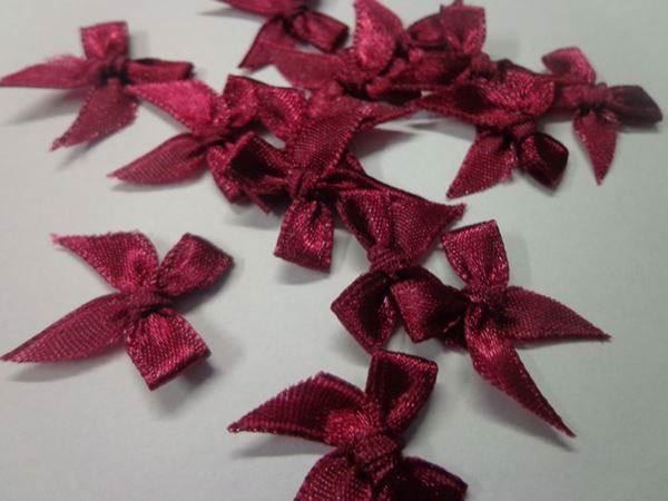 Haarschmuck: 10 mini noeuds satin 2.5 cm BORDEAU – Neu und originalverpackt aus St-Imier von goodber