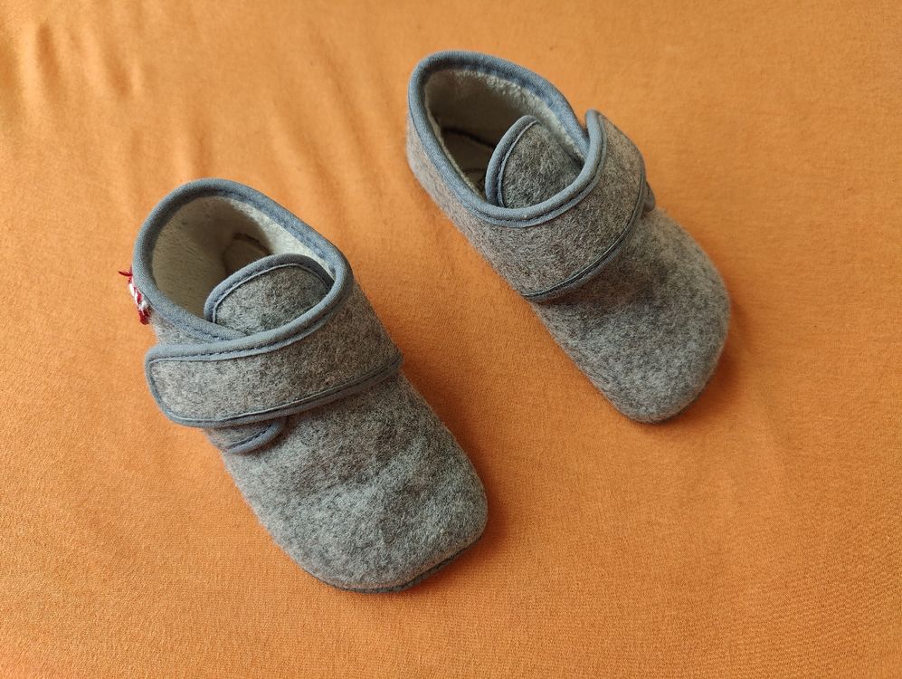 Chaussures garçon: Pololo Finkli, Schurwolle, Gr. 22/23 – D'occasion à Zürich par sof_f2ts