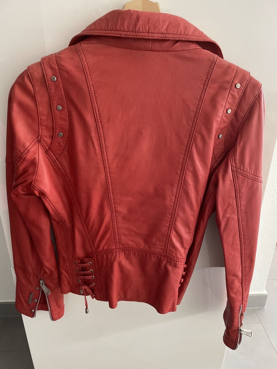 Jacken: Veste cuir Giorgio orange – Gebraucht aus Montagny-la-Ville von Sissi-Sissi 2