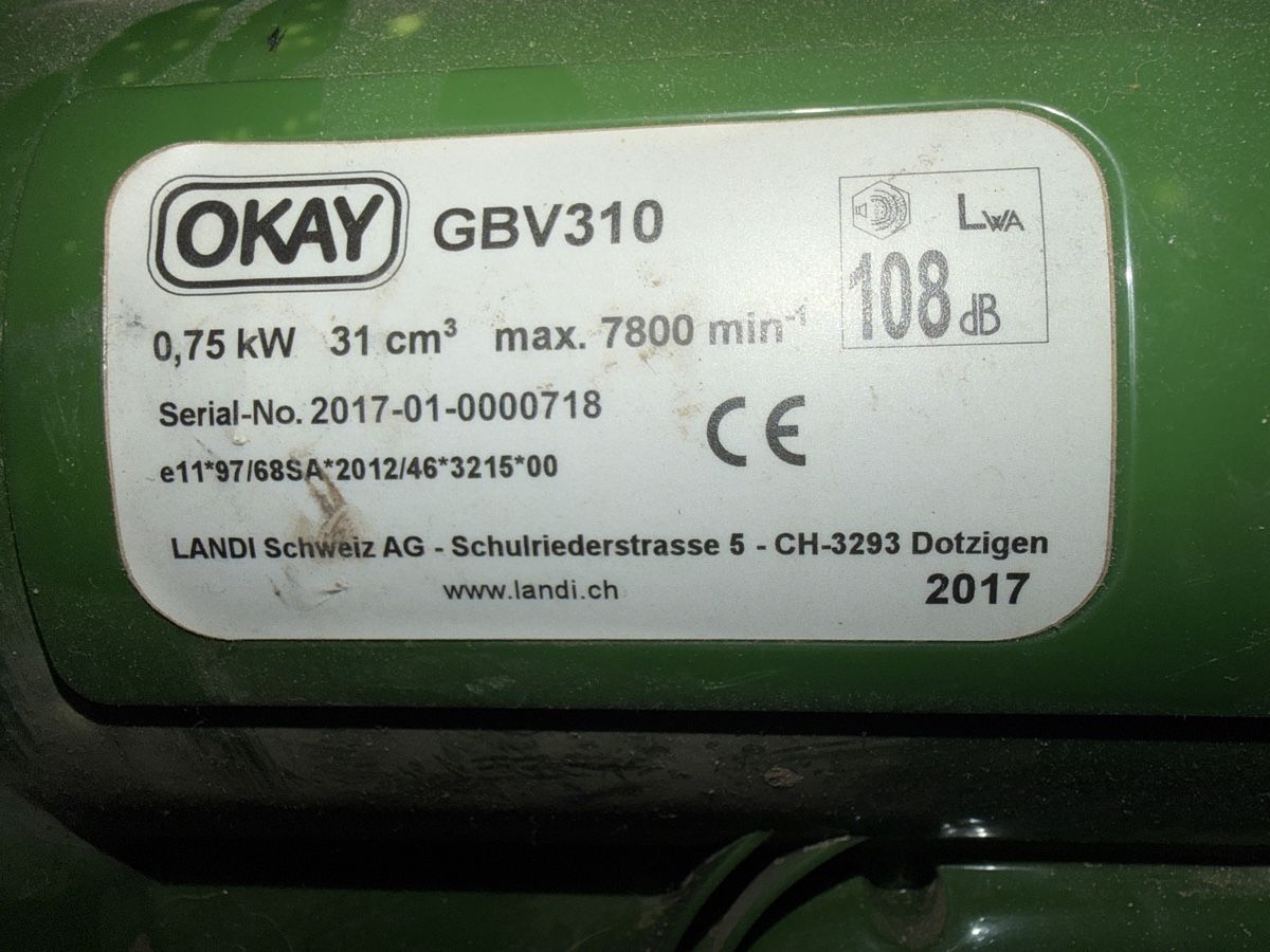 Soffiatori & Aspiratori per foglie: Laubsauger/-bläser Benzin Okay – Usato da Giffers venduto da Camcar 1