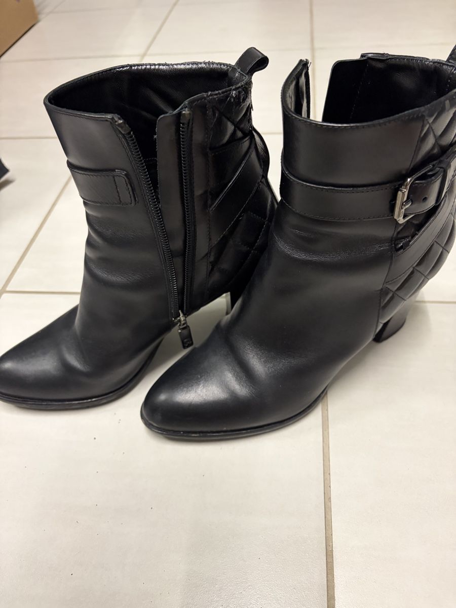 Navyboot Damenschuhe: Navy boot ankle boots size 38 – Gebraucht aus Münchenstein von ArleneLM 4