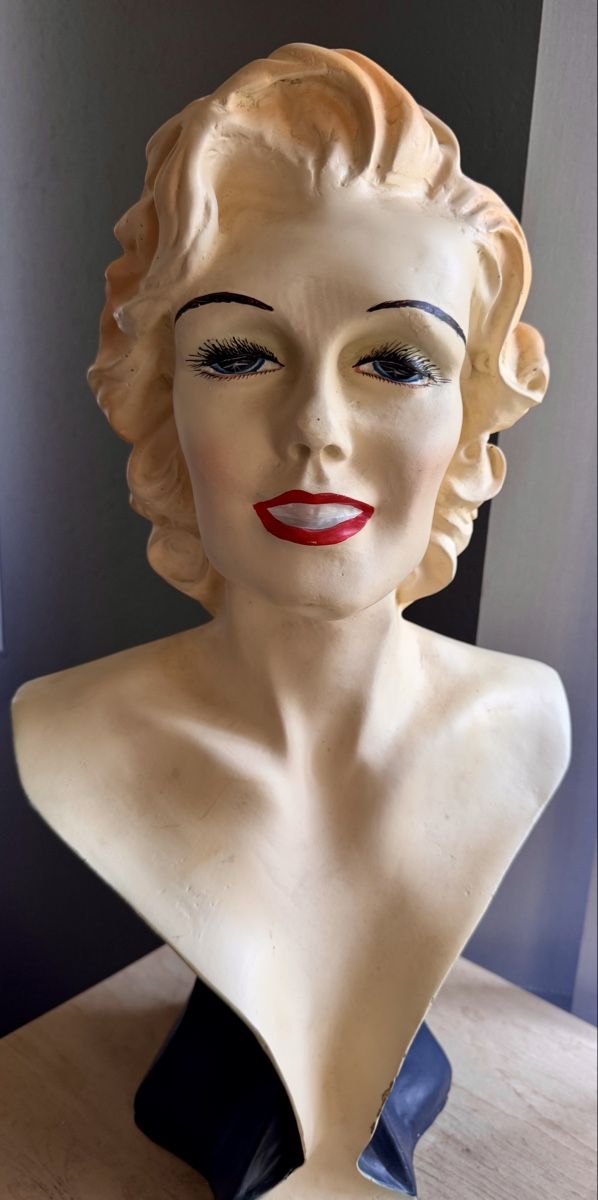 Statuette: Marilyn Monroe Figur Büste Statue Dekofigur Deko Rockabilly – Usato da Rothrist venduto da Luckywinner 1