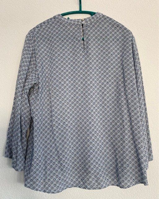 Esprit Camicette: Bluse mit Muster, Grösse 42 - Top Zustand! – Usato da Ergisch venduto da July64 1