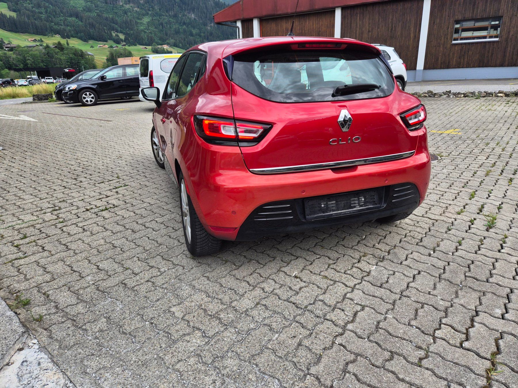 Renault Autos: Renault Clio 0.9TCe Intens – D'occasion à Zweisimmen par schloessli-garage 2