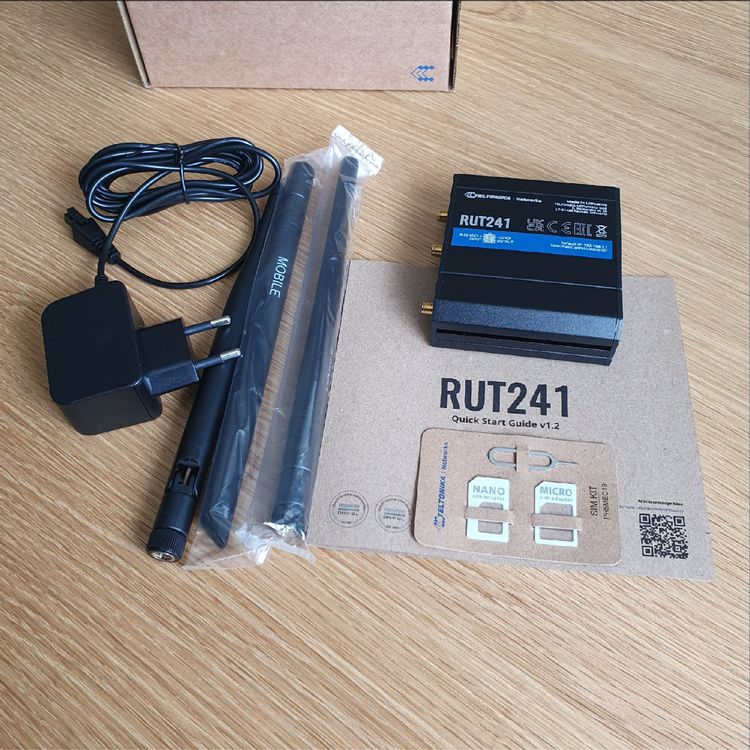 Teltonika RUT241 - 4G/LTE Wi-Fi Router (Neu (gemäss Beschreibung)) in ...