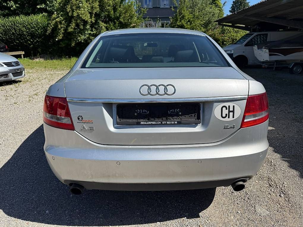 Audi Automobili: Audi A6 2.4 Automat/benziner – Usato da niederuzwil venduto da ibr_wk7v 1