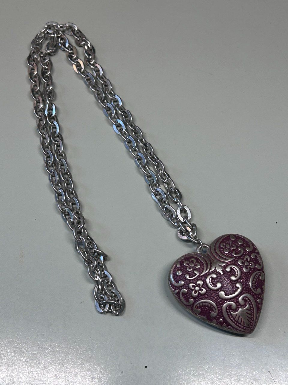 Catenine: Vintage collana con pendente a cuore "puffed" – Usato da Giubiasco venduto da LorisVale