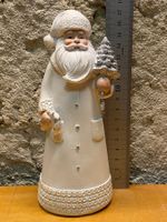 Weihnachtsmann aus Gips mit Weihnachtsbaum, 19 cm