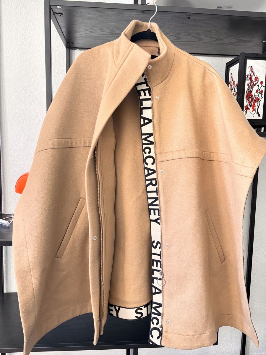 Altro in Moda donna: Stella McCartney Cape – Usato da Baden venduto da MelissaBogi