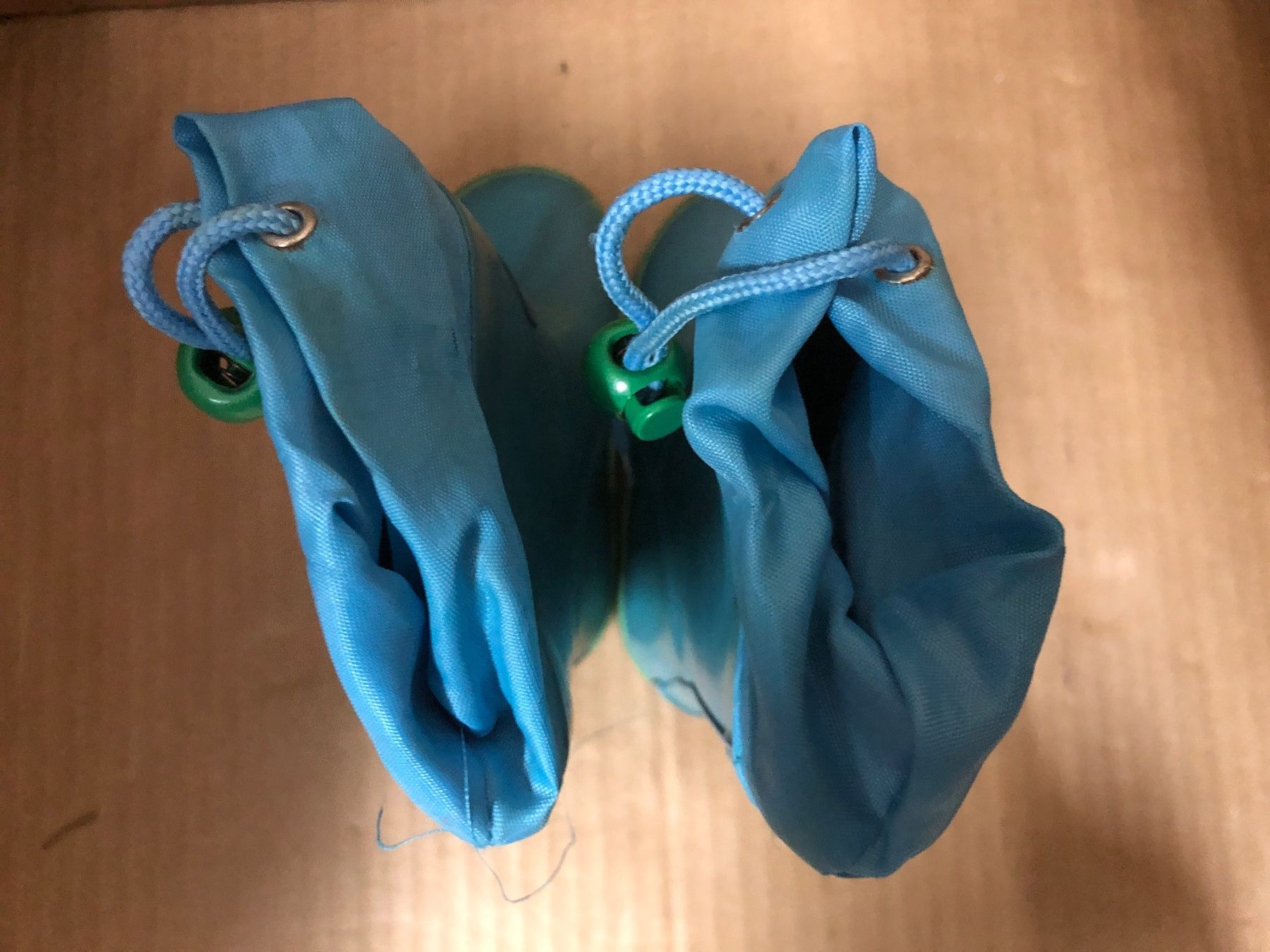 Scarpe per ragazzi: Kinderstiefel blau Grösse 20 – Usato da Eschlikon TG venduto da RamonaSt 4