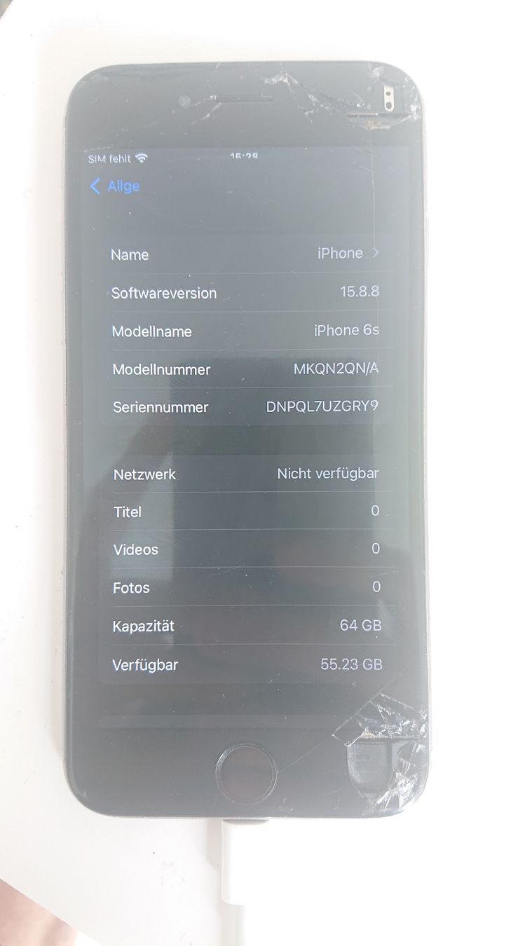 Apple Portables: Apple iPhone 6S 64gb DEFEKT – Défectueux à Flawil par rcnkr 1