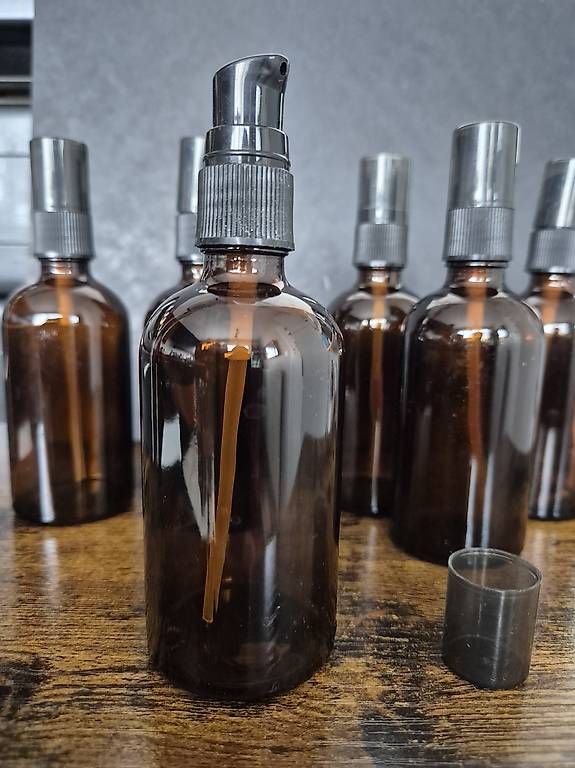 Autres vaisselles & verres: Flasche 100 ML – D'occasion à Burgdorf par kuz_t2hy