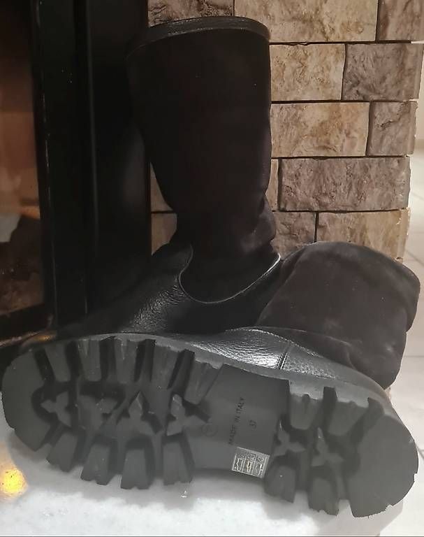 Scarpe da donna: Lammfell Stiefel neuwertig  – Nuovo e nell'imballaggio originale da Boniswil venduto da san_hv7v 2