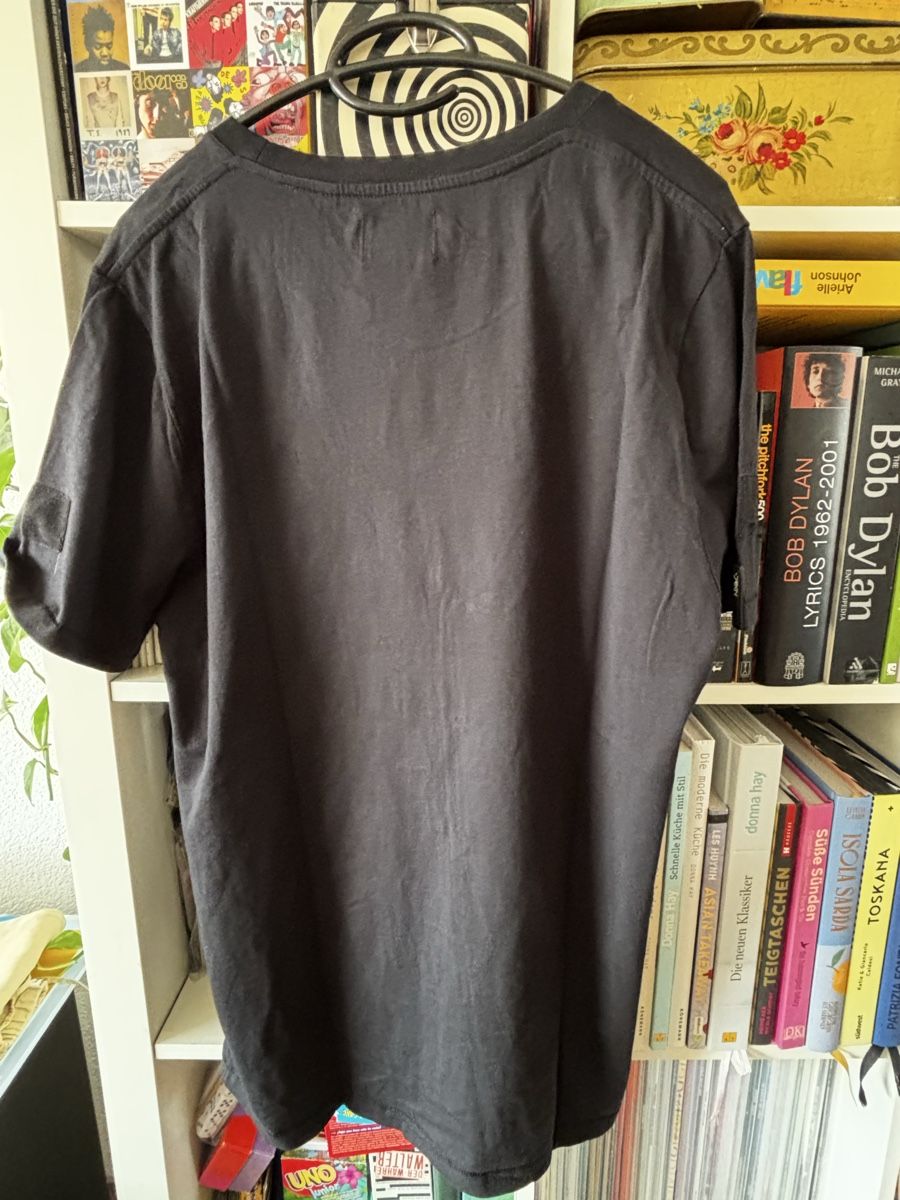 T-shirt: DRKN Utopia T-Shirt, Grösse L – Usato da Zürich venduto da CallMeAppetite 5