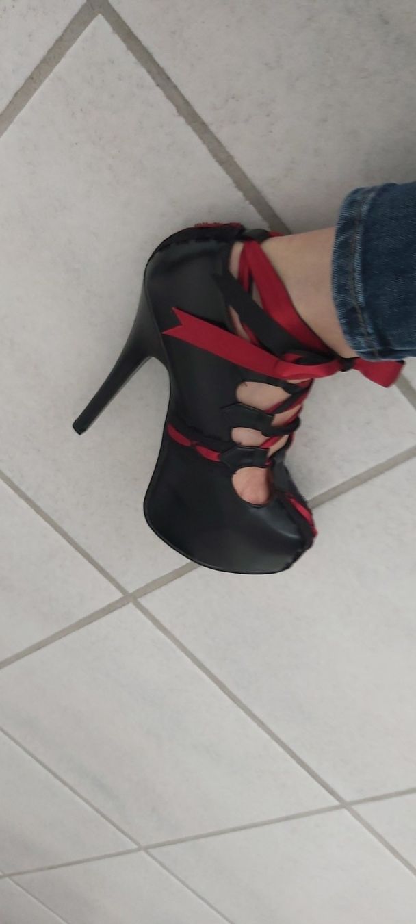 Scarpe da donna: High Heels Marke BORDELLO – Usato da Schwarzenbach SG venduto da mel_s6jj 4