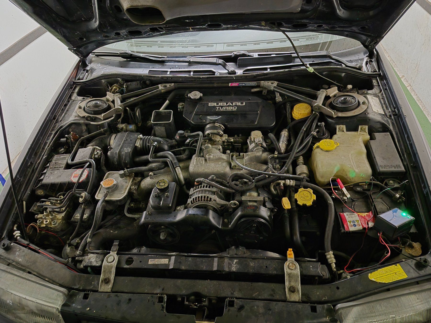 Subaru Autos: Subaru Legacy Turbo – D'occasion à Riedtwil par Scania94D- 6