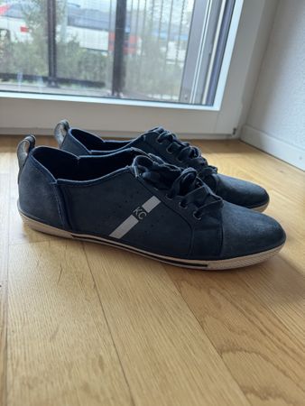 Kenneth Cole sneakers
