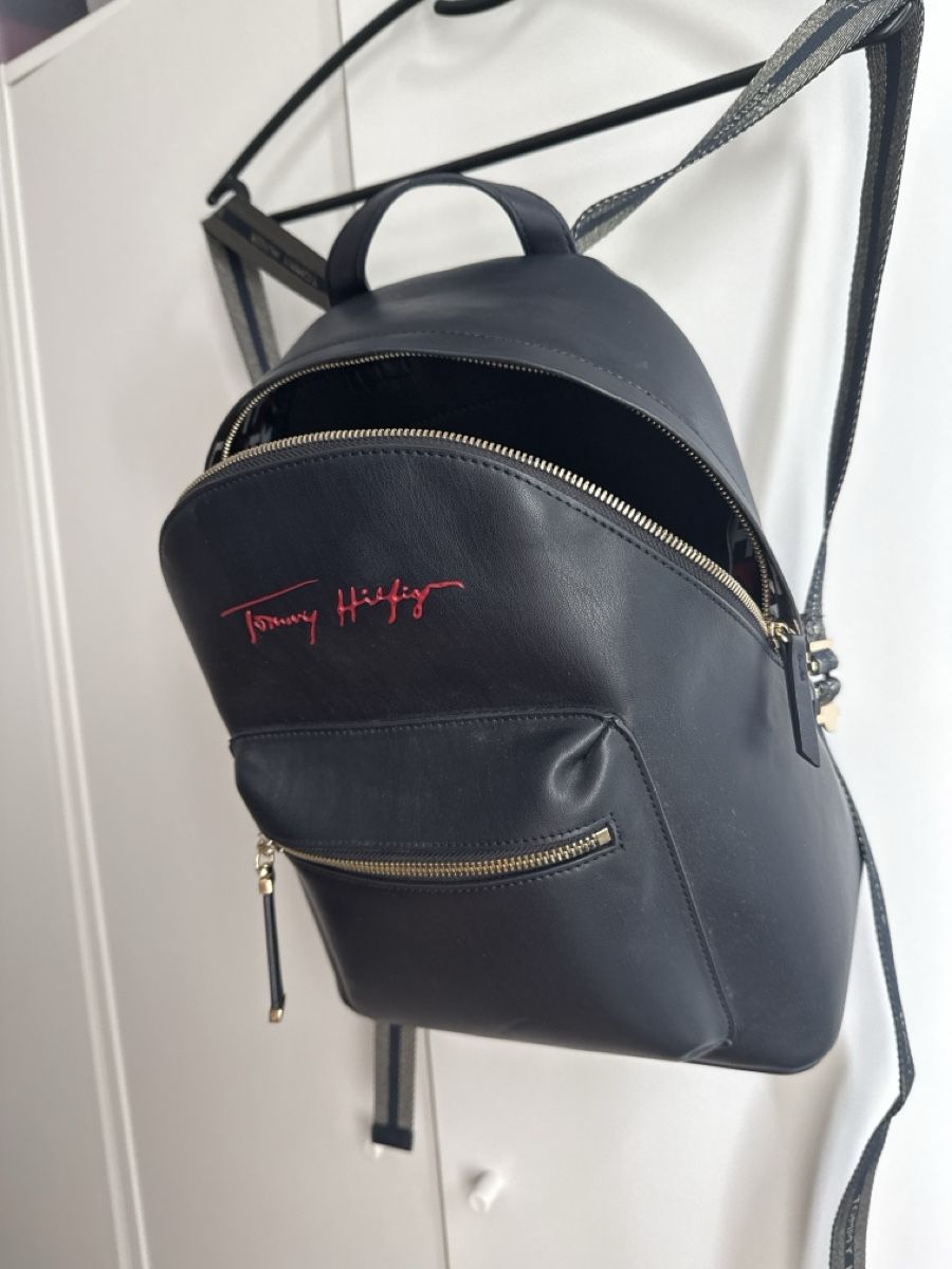 Tommy Hilfiger Sacs à dos: Rucksack Tommy Hilfiger – Neuf (Voir description) à Winkel par Olirickli05 2