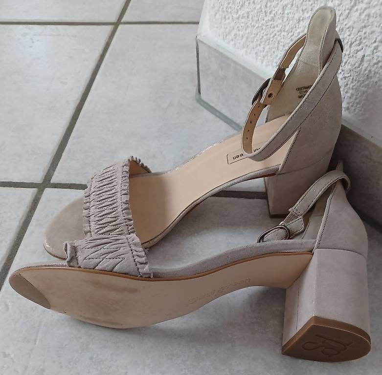 Scarpe da donna: Paul Green, Sandalen, Gr. 39 – Usato da Gunzgen venduto da Isicroft 1