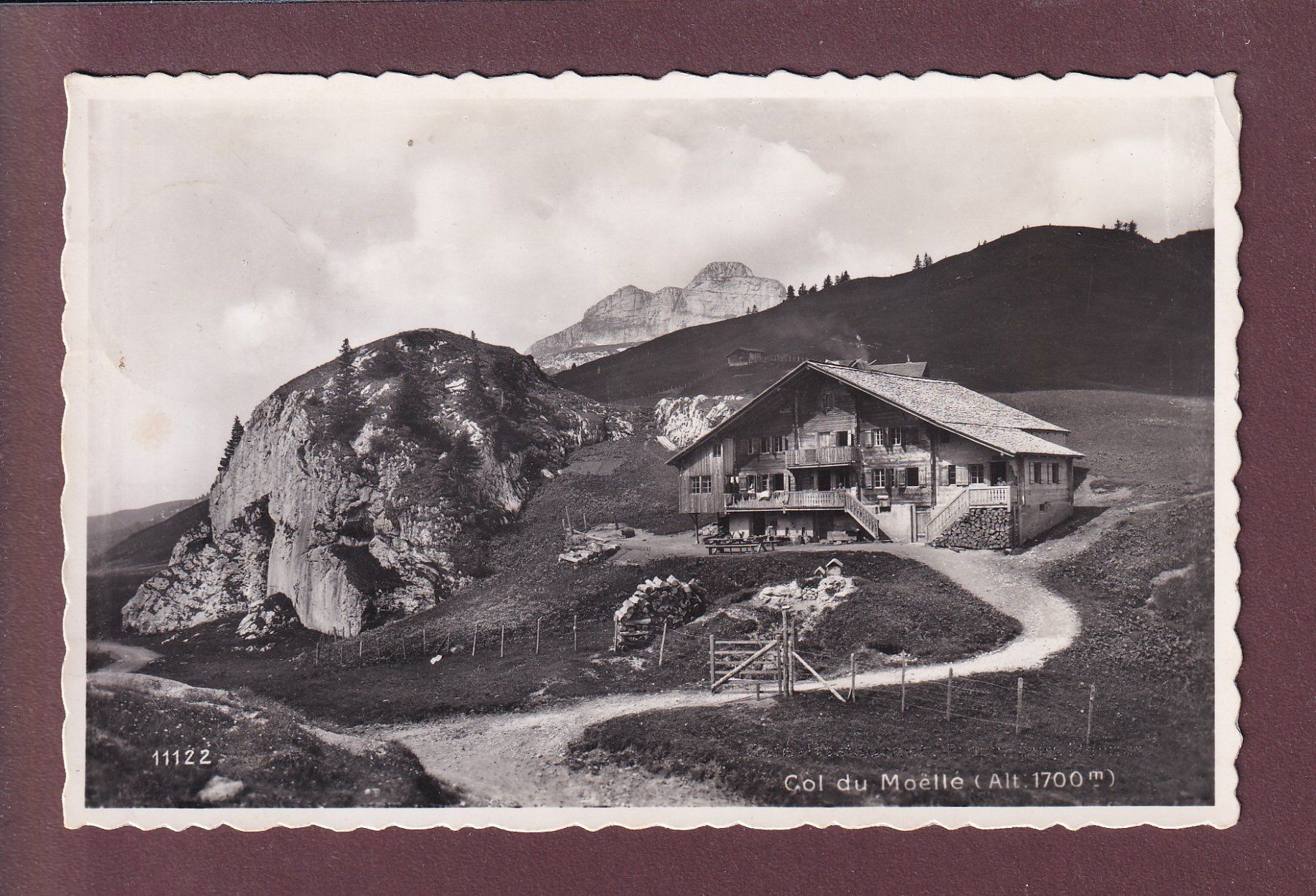 Cartoline postali: COL DU MOËLLE - Restaurant - 1943 – Usato da Pully venduto da nicecards