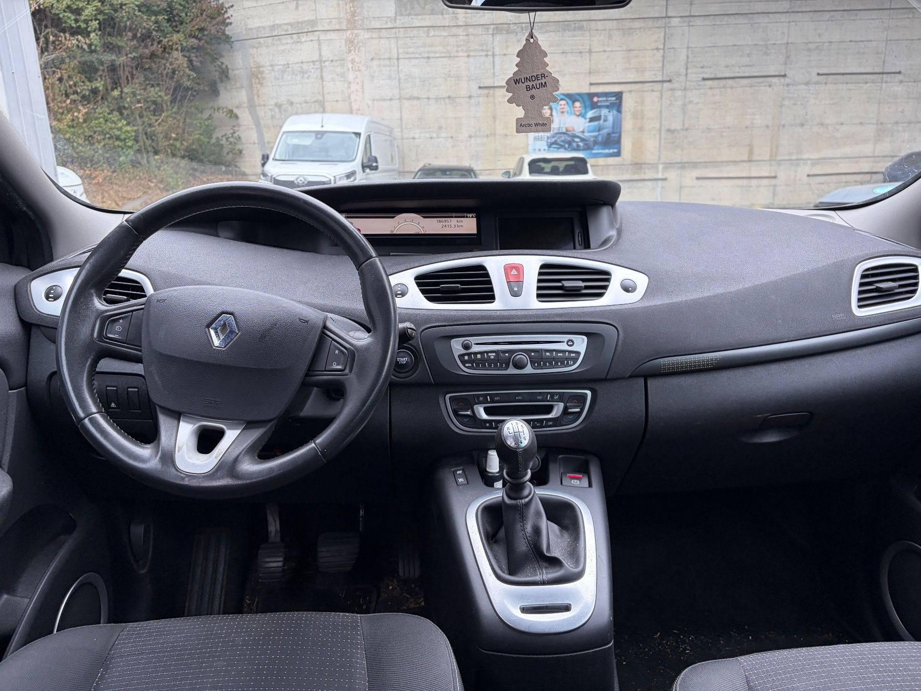 Renault Automobili: RENAULT Megane Scenic 1.4 – Usato da Bern venduto da Garage-Blunier-AG 6