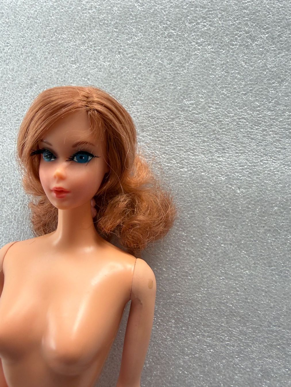 Bambole: Vintage Nape Curl Talking Barbie - mute missing legs – Usato da Bassecourt venduto da keenfind 1