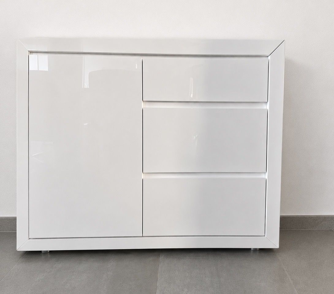 Pfister Kommoden: Sideboard‘s – Gebraucht aus Holziken von day_6yqg