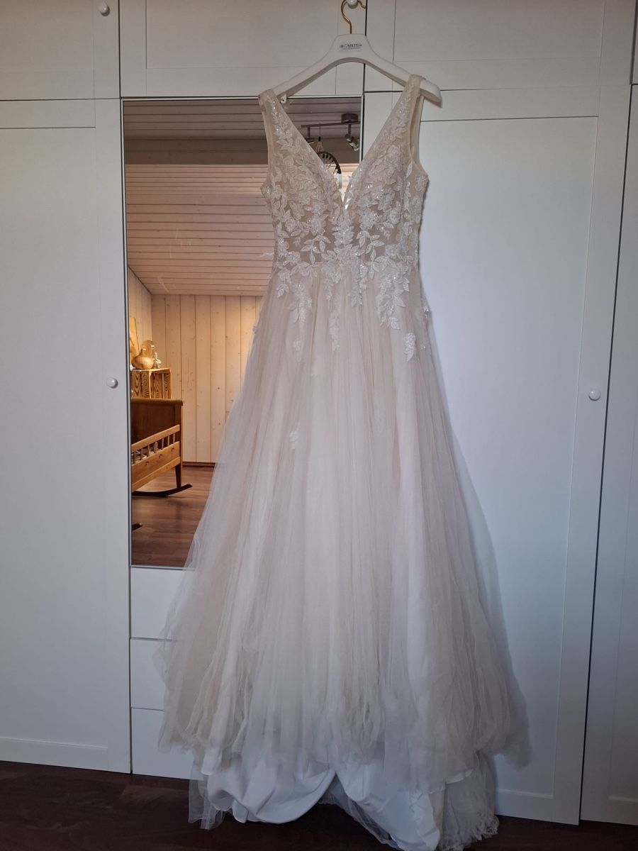 Vestiti: A-Linie Brautkleid jasper – Usato da Mamishaus venduto da chr_r5pp 1