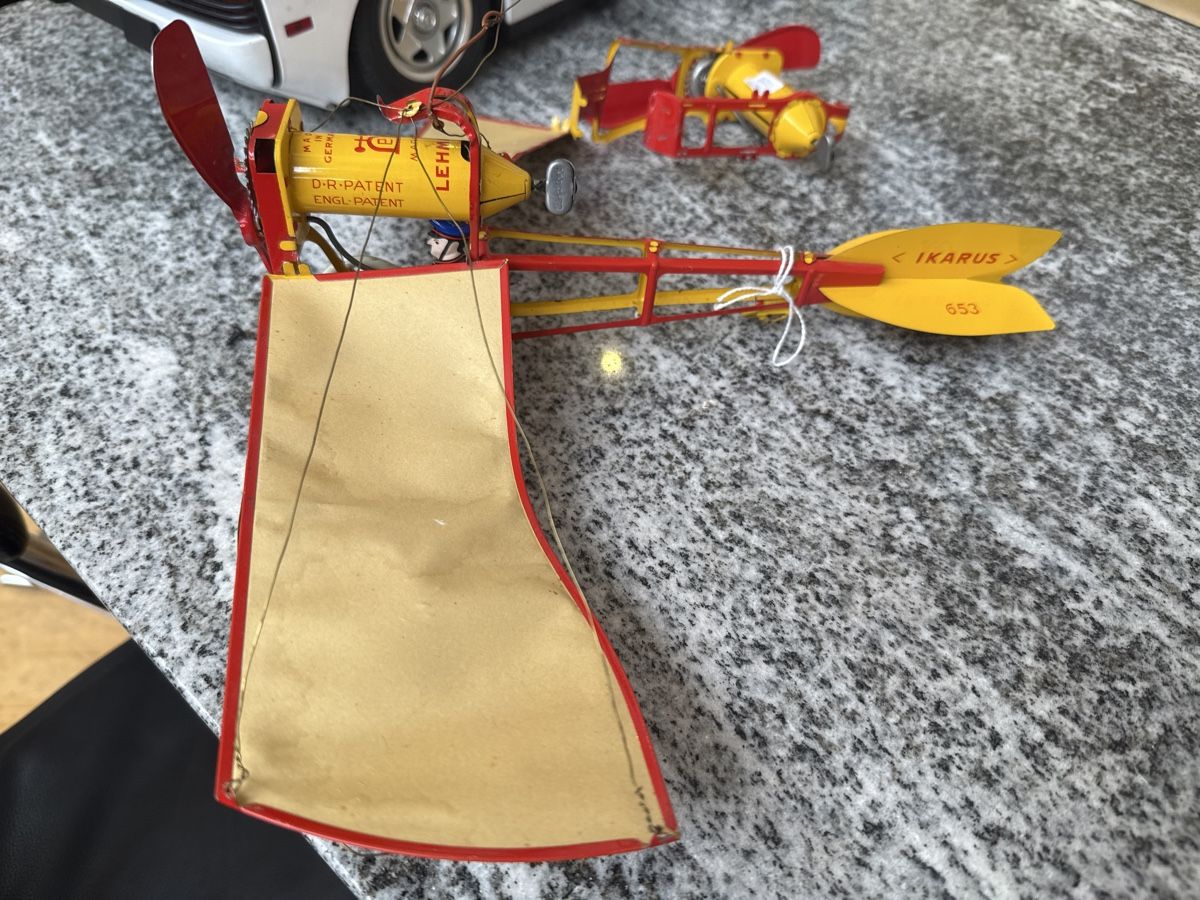 Kit di modellismo & Modellini statici: Lehmann Ikarus 653 Blechspielzeug – Usato da Dagmersellen venduto da casatualiq 1