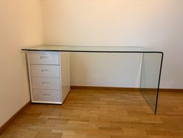 Glastisch