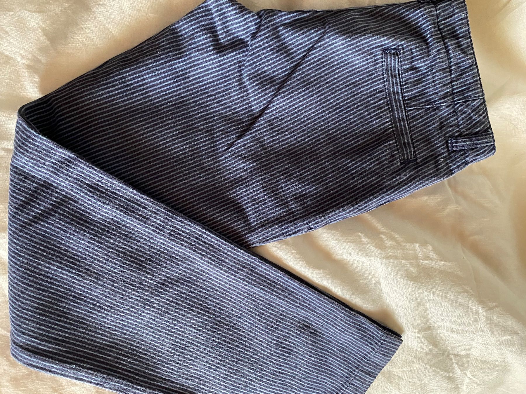 Petit Bateau Hosen: Pantalon Petit Bateau 8 et 10ans – Neu (gemäss Beschreibung) aus Geneve von Monthoux13 1
