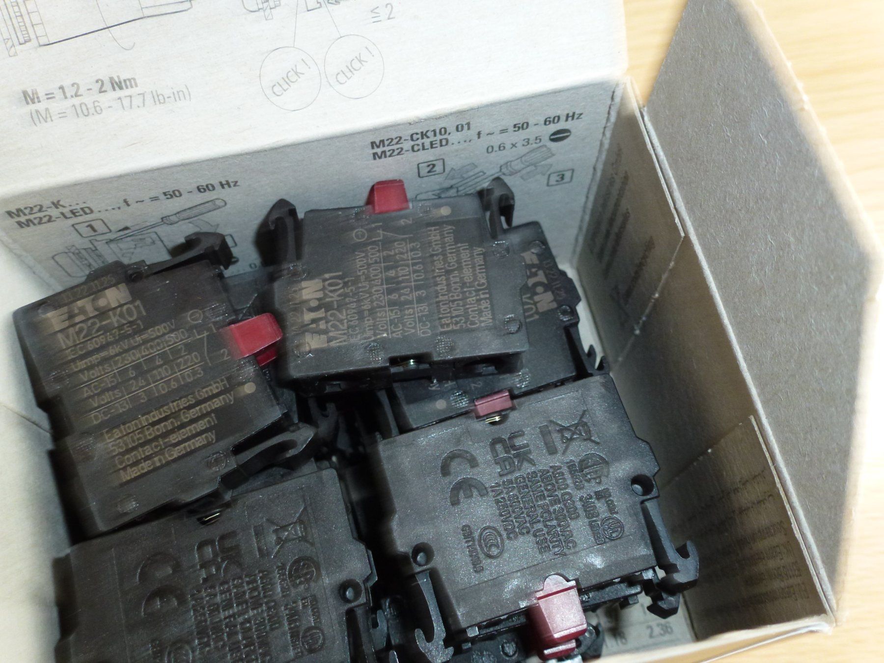 Eaton Interruttori: 20St. Kontakte M22-K01 Eaton – Nuovo e nell'imballaggio originale da Hombrechtikon venduto da HGK50