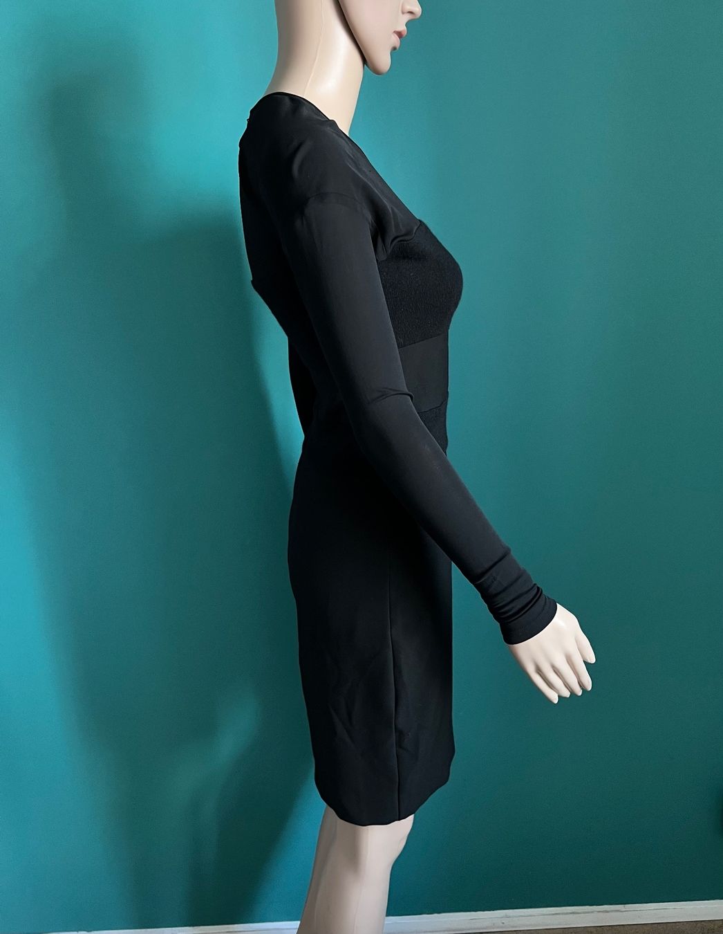 Hugo Boss Robes: HUGO BOSS Kleid 🖤 – D'occasion à Zürich par ClosetQueen 6