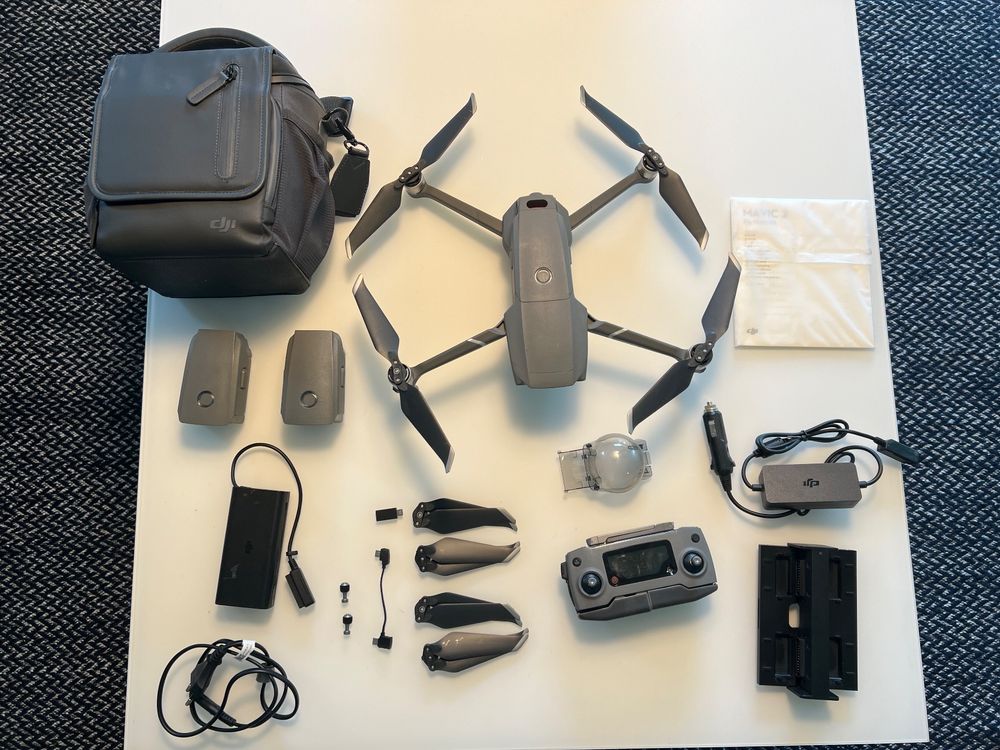 DJI Mavic 2 zoom + fly more コンボ Amazon.com: DJI Mavic 2 Fly More Kit for Mavic 2 PRO & Mavic