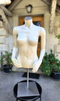 Schaufensterpuppe Damentorso für Deko, Fotografie, Boutique?