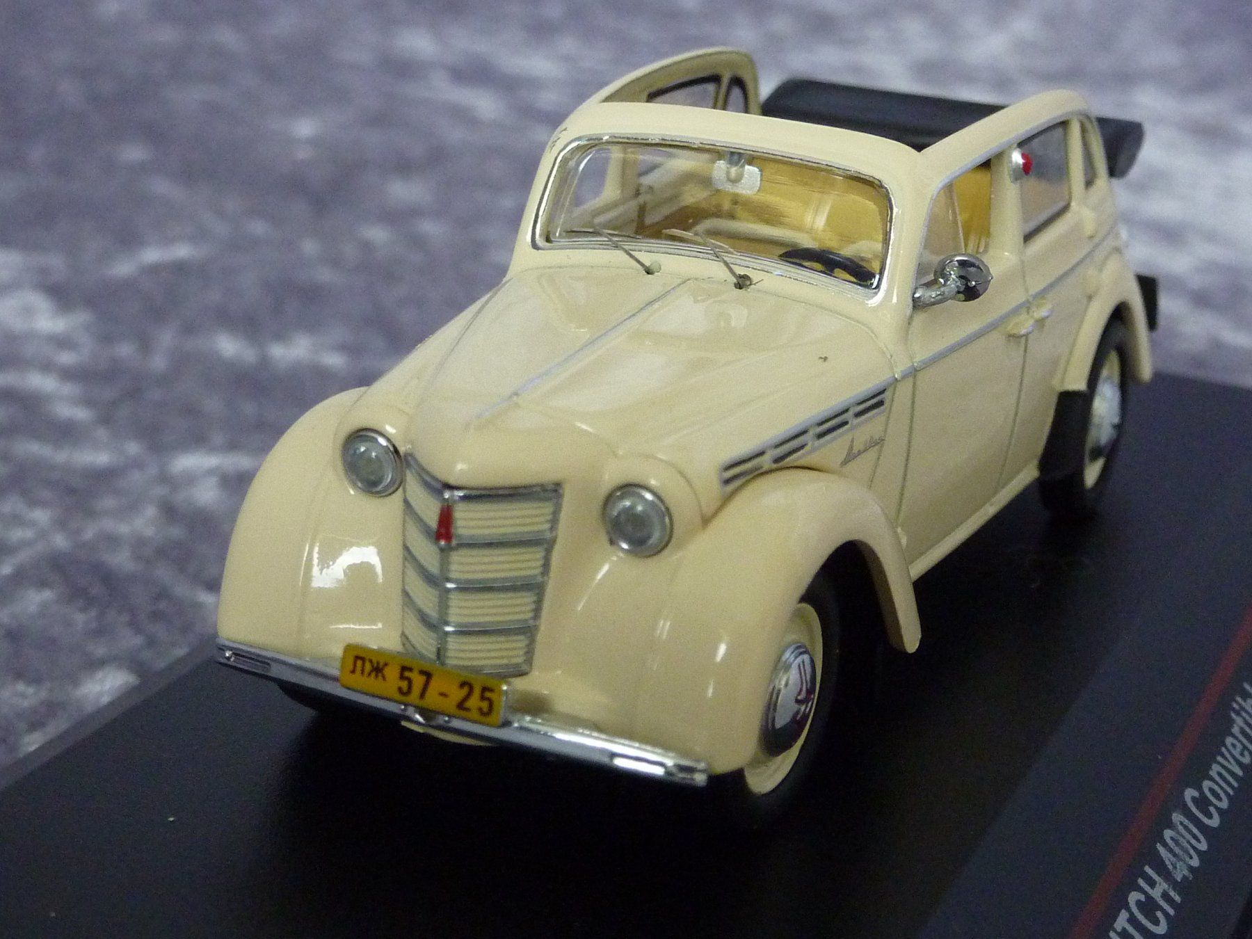 Modellini d'auto: Moskwitch 400 Convertible 1949  1:43 – Nuovo (secondo la descrizione) da Dürrenäsch venduto da modellautos4you 2