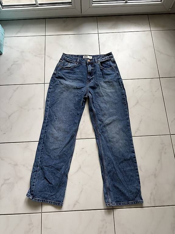 Jeans: JDY Mom Jeans  – Usato da Fahrwangen venduto da ste_v7sm 1