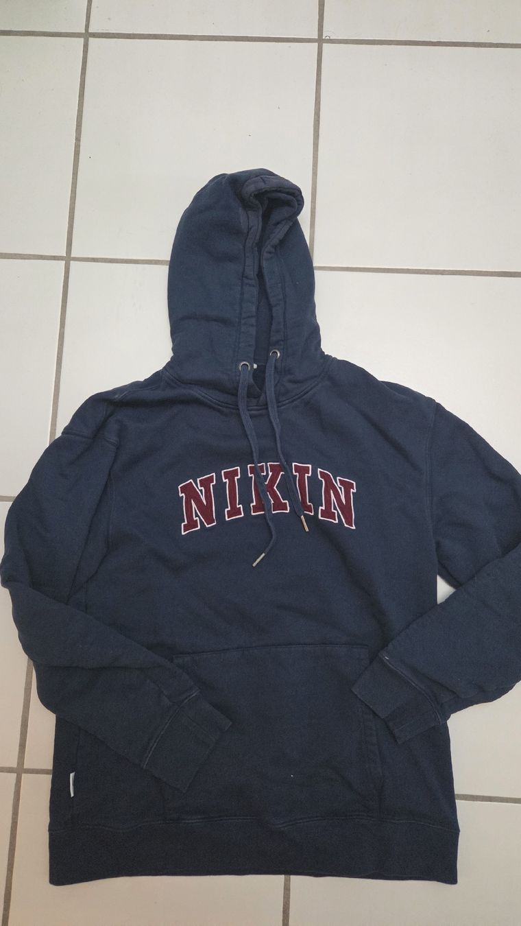Nikin Maglioni & Felpe: Hoodie Nikin – Usato da Unterkulm venduto da Manubasso